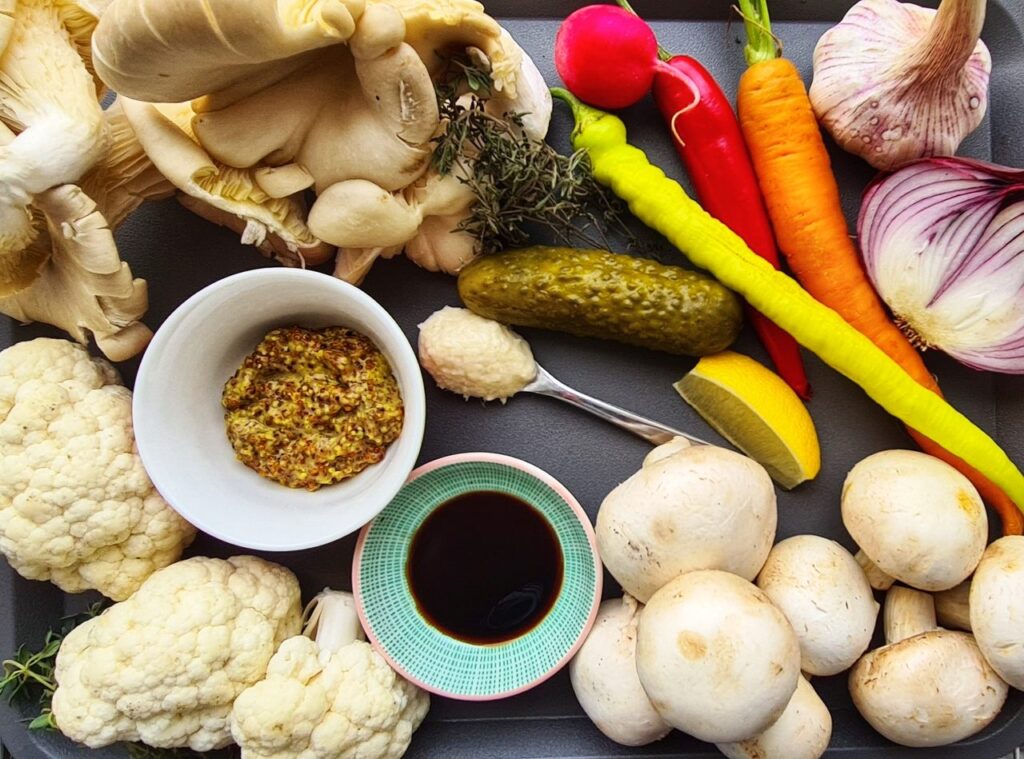 vegan mushroom tartare - ingredients